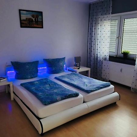 Appartment in Walldorf mit Schlafzimmer, Küche und Bad Exterior foto